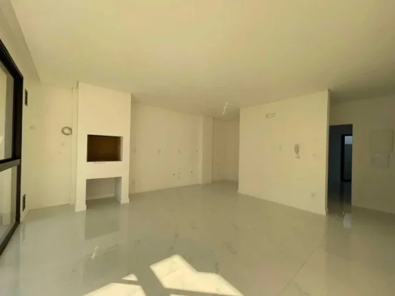 Imagem Apartamento com 2 dormitórios sendo 2 suítes e 1 vaga de garagem em Camboriú/SC