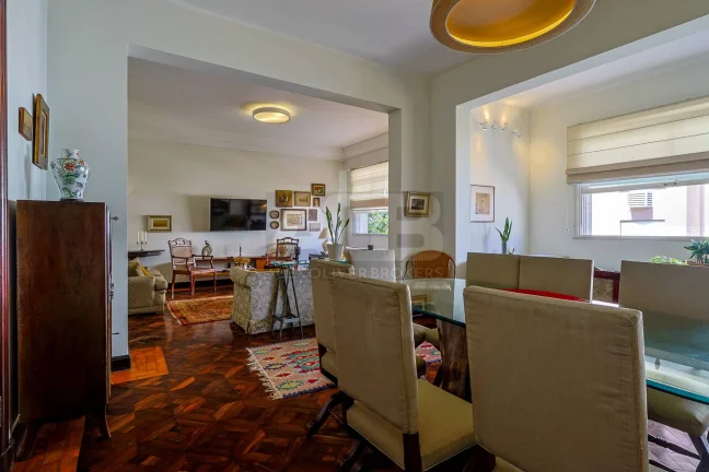 Imagem Apartamento à venda em Copacabana, 197m2, 4 quartos, 1 suíte, 1vaga.