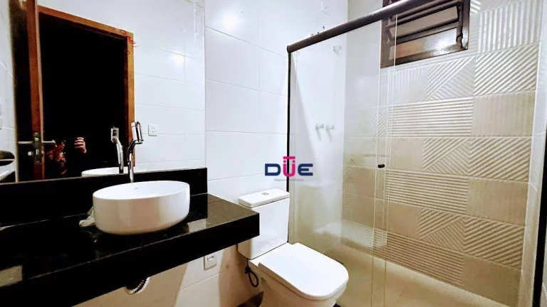 Imagem Casa com 3 dormitórios à venda, 156 m² por R$ 1.300.000 - Embaré - Santos/SP
