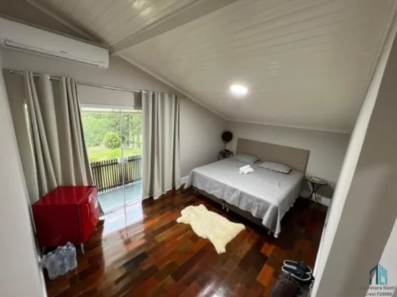 Imagem (PERMUTA) Chácara a venda Mansão a venda com 5 quartos, sendo 3 suítes, em Mandirituba -Pr