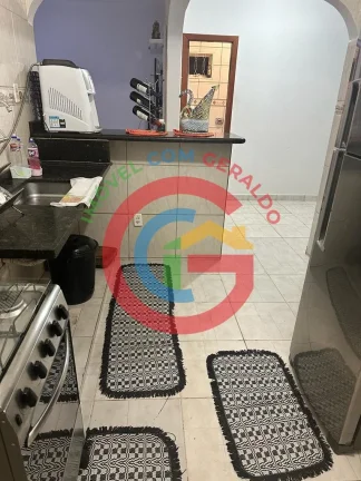 Imagem Casa com 2Q + Casa com 3Q - Excelente imóvel com 2 casas Jardim Califórnia