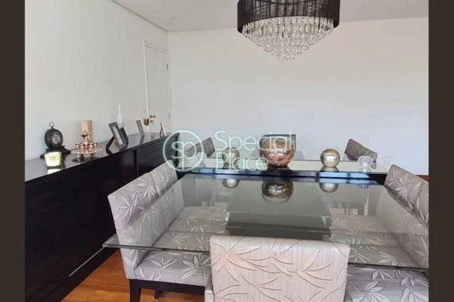 Imagem Apartamento muito bem localizado, próximo à Berrini. Condomínio com lazer completo. Hall privativ...