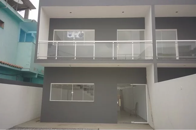 Imagem Casa com 2 quartos para venda em Pedra de Guaratiba.