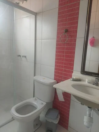Imagem Casa Sobrado, 3 dormitórios ( 1 suíte), 6 vagas, Piscina - Bosque dos Eucaliptos - Sjc.