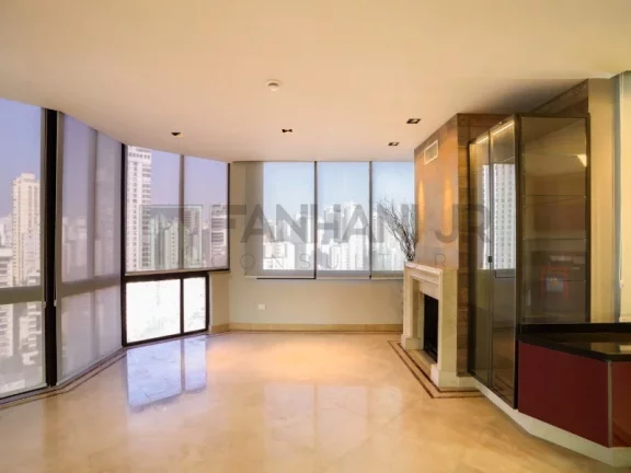 Imagem Magnifica Cobertura Tríplex, no bairro Pacaembu com vista panorâmica em 596m² uteis. 1º Piso: 4 dormitórios sendo 3 suítes, 1 dormitório foi aberto p