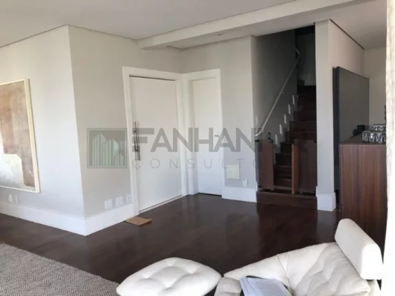 Imagem Luxuosa cobertura duplex de alto padrão na cobiçada Vila Nova Conceição, com incríveis 411m² e 5 vagas de garagem. Com um design clean e moderno, as