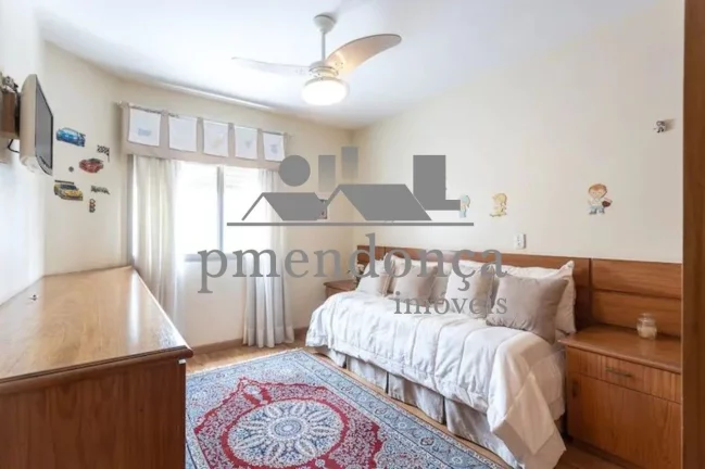 Imagem Apartamento com 190m² na Rua Paraguassú, 4 quartos ( 3 suítes) e 3 vagas.