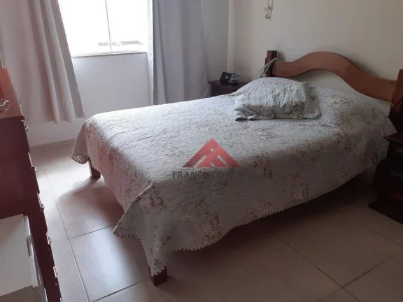 Imagem Casa com 3 dormitórios à venda, 10736 m² por R$ 520.000,00 - Várzea das Moças - Niterói/RJ