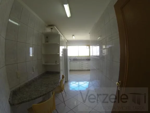 Imagem Frente ao Mar para Venda em Balneário Camboriú / SC no bairro Centro