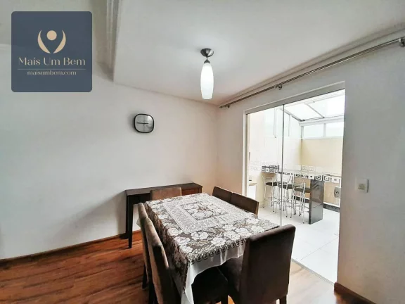 Imagem Sobrado com 3 quartos (1 suíte) à venda por R$ 530.000 - Bairro Alto - Curitiba/PR