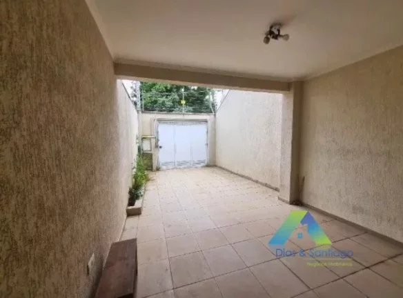 Imagem Casa Sobrado a venda com 03 quartos e 03 vagas de garagem- Cupece