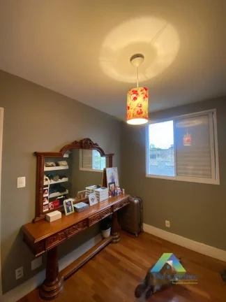 Imagem Lindo apartamento em 53m² recém reformado com fino padrão de acabamento e designer moderno na região da Vila das Mercês/Saúde.