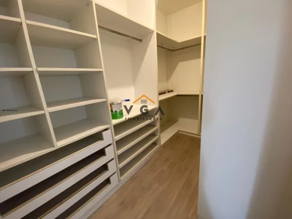 Imagem Casa para Venda em Guararema, Bairro Iatpema, 4 dormitórios, 2 suítes, 4 banheiros, 6 vagas