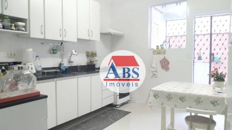 Imagem Casa Sobreposta Térrea com 3 dormitórios à venda, 140 m² por R$ 730.000 - Marapé - Santos/SP