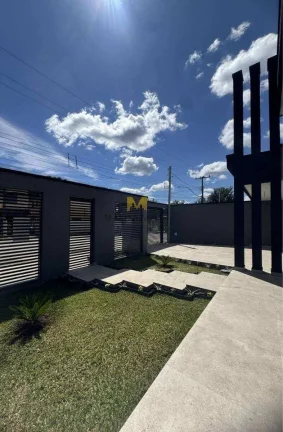 Imagem Casa de Alto Padrãoà venda, com píscina 2 suítes no Centro de Piraquara