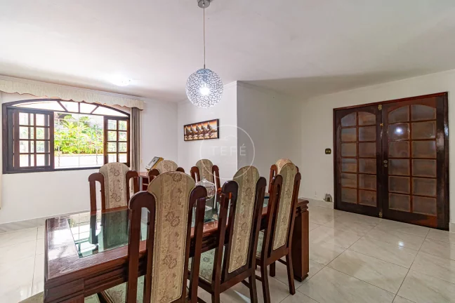 Imagem CASA com 4 SUÍTES em Itaipu/Niteroi - R$ 980.000 - 1.960m²