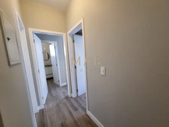 Imagem Apartamento de 2 quartos sendo 1 suíte e vaga de garagem à venda em Ingleses do Rio Vermelho, Florianópolis-SC - 105,02m².
