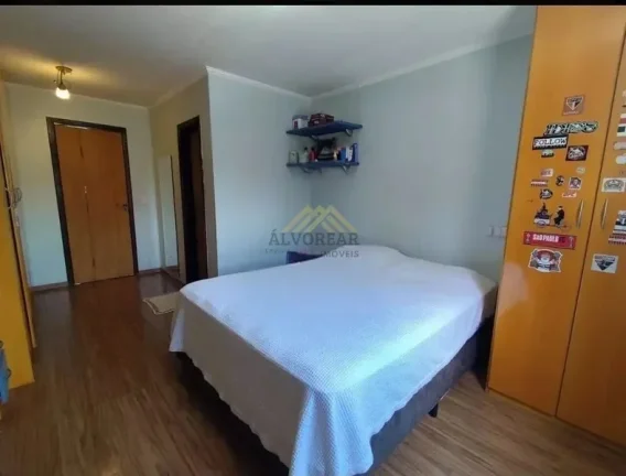 Imagem Lindo Sobrado com Edícula – 2 Suítes e 2 Vagas