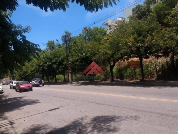 Imagem Terreno com 1.350 m2 em Piratininga