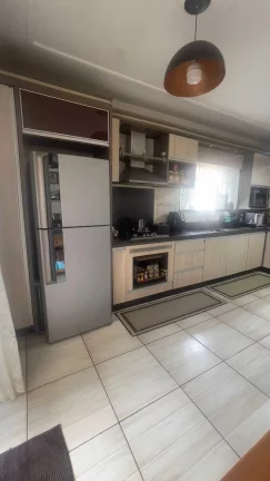 Imagem Casa com 2 dormitórios sendo 1 suíte e 2 vagas - Aventureiro | Joinville/SC