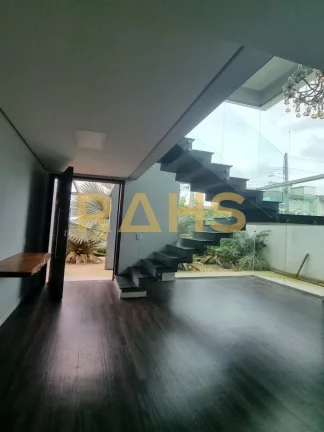 Imagem Apresentando um lindo sobrado semi mobiliado, localizado no bairro Nova Brasilía. Esta espaçosa re...