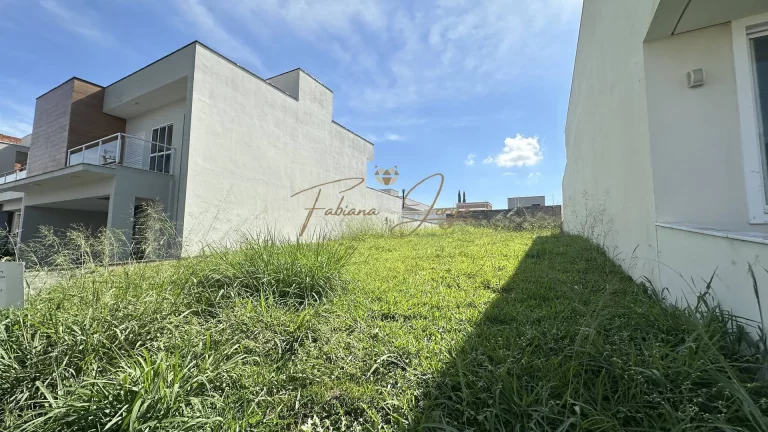 Terreno à Venda, 300 m² em Roncáglia - Valinhos