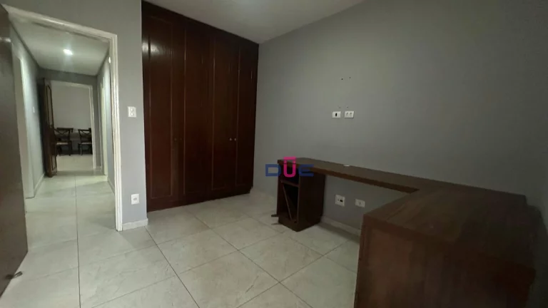 Imagem Apartamento com 3 dormitórios à venda, 132 m² por R$ 910.000 - Pompéia - Santos/SP