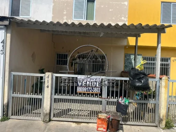 Imagem Sobrado Aconchegante à Venda em Nova Mirim, Praia Grande - 2 Quartos