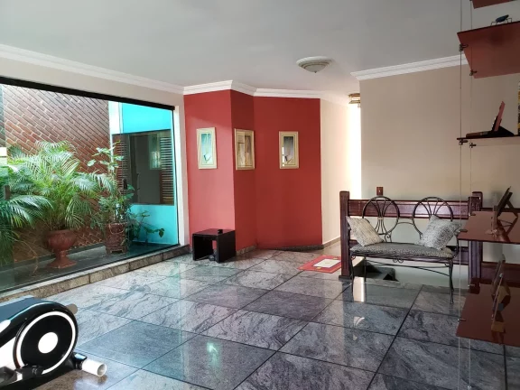 Imagem CASA ASSOBRADADA