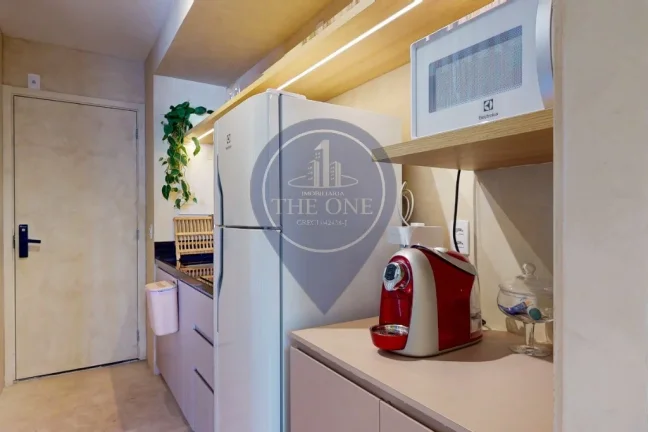 Imagem Studio à venda em Pinheiros, São Paulo-SP: 1 quarto, 2 salas, 1 banheiro, 28m² de área. Confira já!
