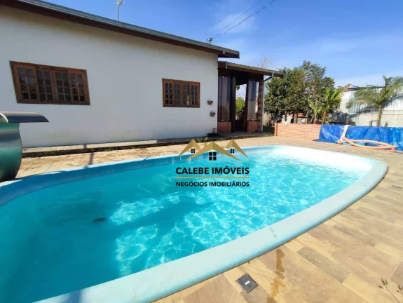 Imagem Chácara com 4 dormitórios à venda, 1000 m² por R$ 450.000,00 - Capoava - Iperó/SP
