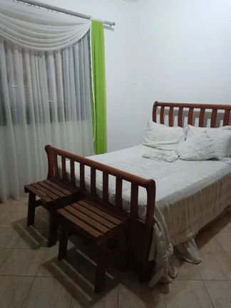 Imagem Casa Terrea com Edicula 221 m² 3 Dormitorios sendo 1 Suite e 5 Vagas
