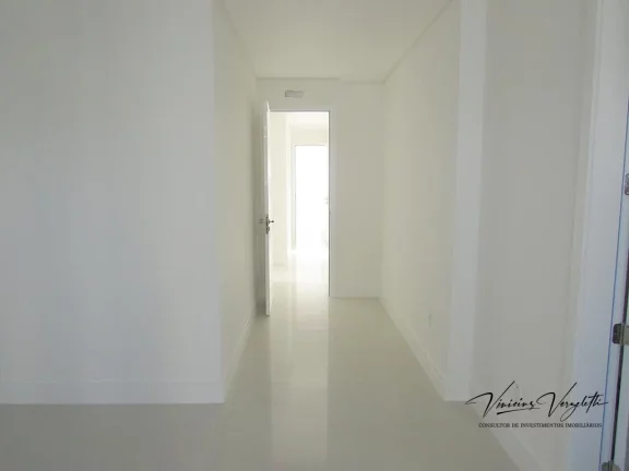 Imagem Frente ao Mar para Venda em Balneário Camboriú / SC no bairro Centro