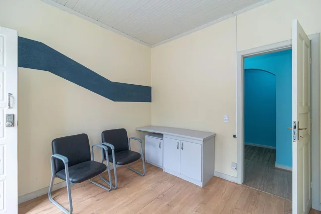 Imagem Casa Residencial de 4 quartos no bairro Campo Comprido