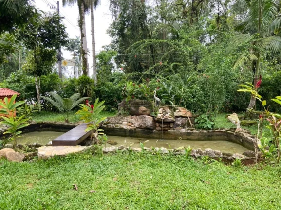 Imagem Studio para Venda em Ubatuba / SP no bairro Figueira (Pé da Serra)