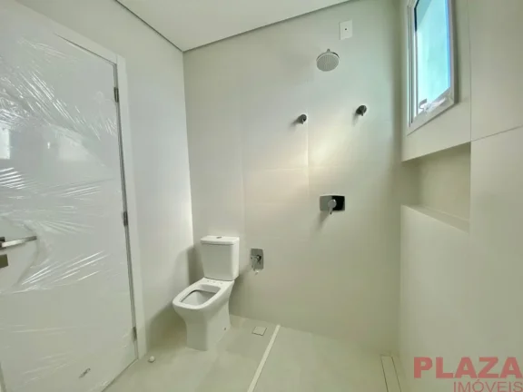Imagem Apartamento 04 dormitórios no centro de Balneário Camboriú