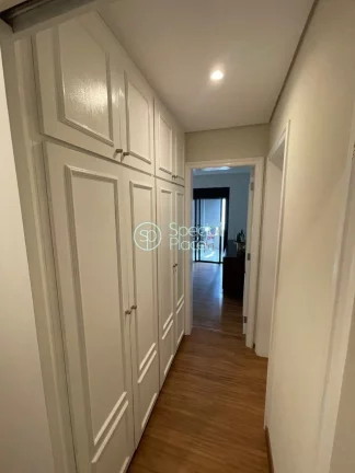 Imagem Apartamento com bastante luz natural, uma planta ampla, 1 km do Shopping Ibirapuera, Colégio Móbil...