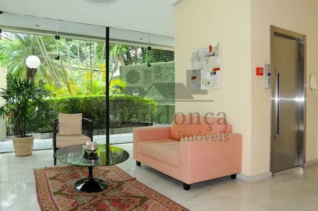 Imagem Apartamento Alto de Pinheiros com 186m², conforto e diversão ao seu alcance.