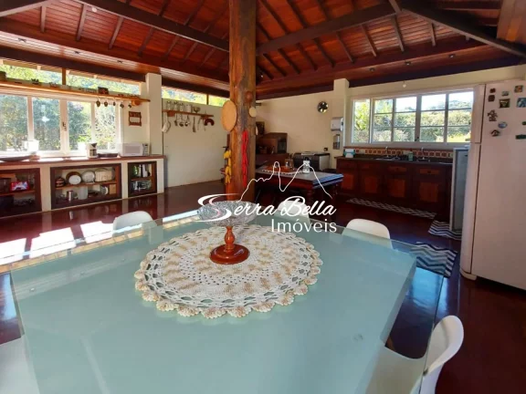 Imagem Casa com 3 dormitórios à venda, 350 m² por R$ 1.800.000,00 - Vargem Grande - Teresópolis/RJ