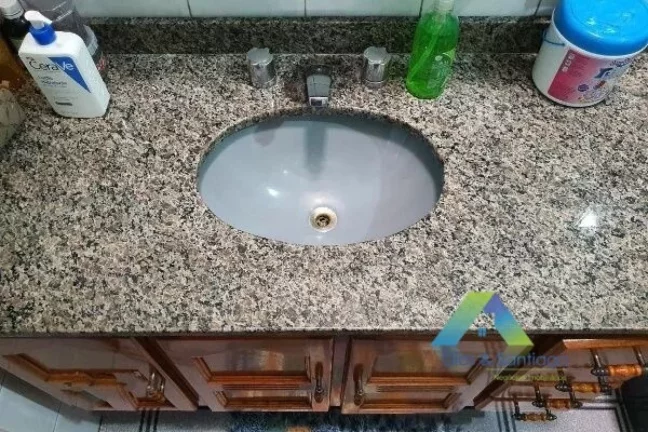 Imagem Casa à venda com 180m², 4 quartos e 2 vagas