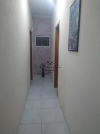 Imagem Casa à venda no bairro Vila dos Comerciarios - Guaratinguetá/SP