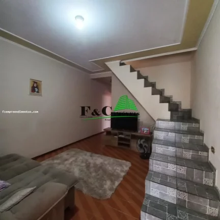 Imagem Sobrado para Venda em Limeira, Parque Hippolyto, 3 dormitórios, 2 suítes, 2 banheiros, 2 vagas
