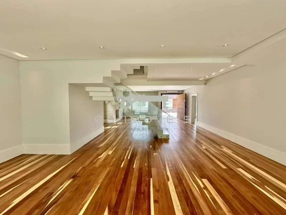 Imagem Casa Neoclássica Granja Viana: 4suítes, piscina, gourmet! Cond São Paulo II