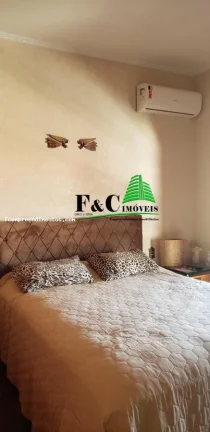 Imagem Casa / Sobrado para Venda em Limeira, Jardim Planalto, 4 dormitórios, 1 suíte, 1 banheiro, 4 vagas
