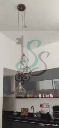 Imagem Venda de casa no Saltinho, Paulínia. Casa em condomínio fechado com 3 dormitórios com armários, sala, cozinha com armários, forno e cooktop, lavand