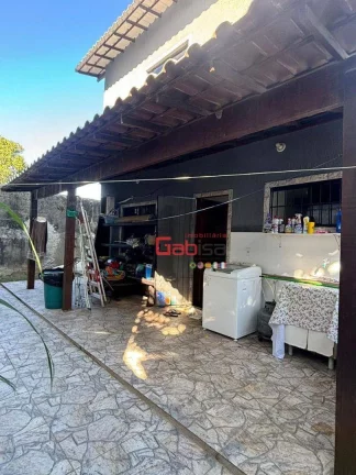Imagem Casa com 3 dormitórios à venda, 188 m² por R$ 600.000,00 - Baixo Grande - São Pedro da Aldeia/RJ
