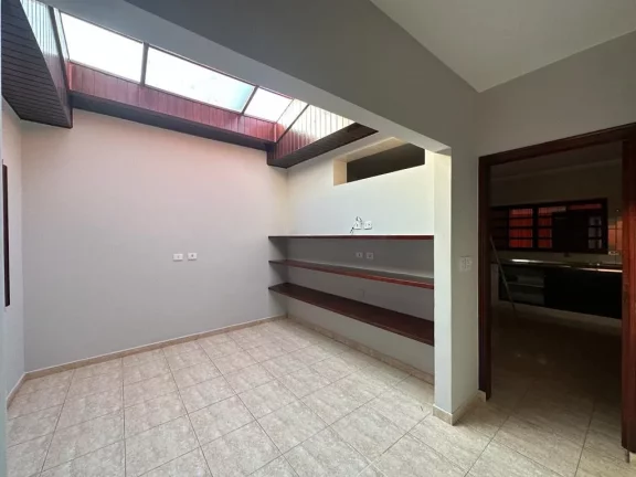 Imagem Casa com 3 dormitórios para alugar, 190 m² por R$ 4.940,27/mês - Jardim Santa Helena - Suzano/SP