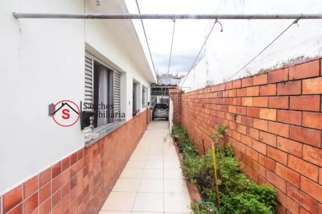 Imagem CASA TÉRREA COM 4 DORMITÓRIOS A VENDA NA VILA PRUDENTE, PRÓXIMO AO LARGO DA VILA ZELINA. TERRENO DE 300 METROS 10X30
