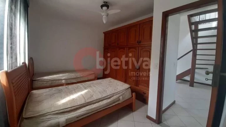 Imagem Casa com 2 dormitórios à venda, 90 m² por R$ 285.000,00 - Peró - Cabo Frio/RJ