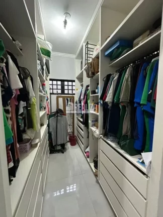 Imagem Casa completa com 3 dormitórios com ar-condicionado e suíte master no Residencial Morumbi, Uberaba